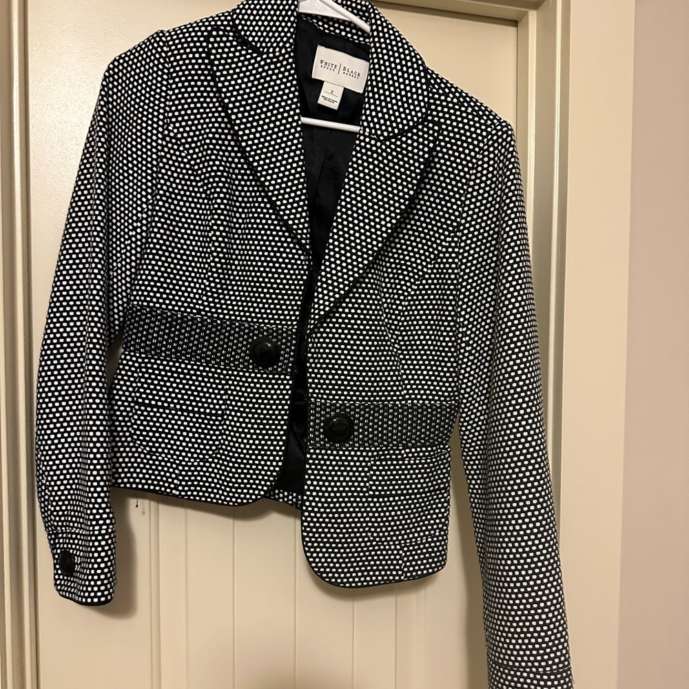 WHBM black and white blazer jacket size 2